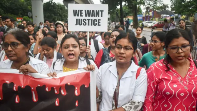 प्रदर्शनकारी डॉक्टर