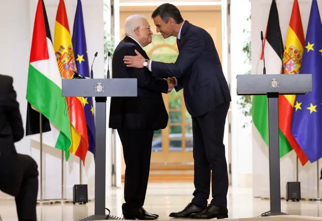 سانچز و عباس