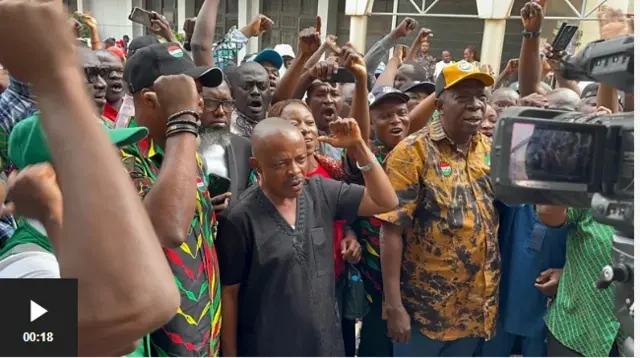 Onyeisi NLC Joe Ajaero na dị otu ya