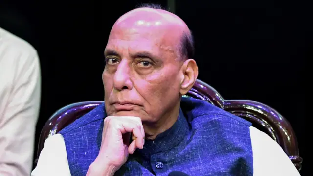 रक्षा मंत्री राजनाथ सिंह