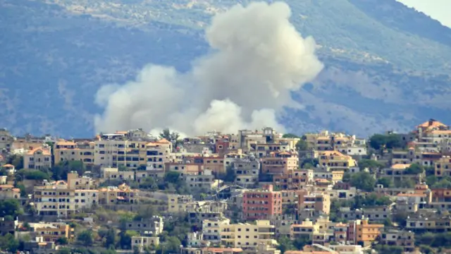 Anwụrụ ọkụ n'ogige mba Izrel wakporo na Lebanon