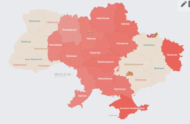 Карта воздушной тревоги на полночь по местному времени