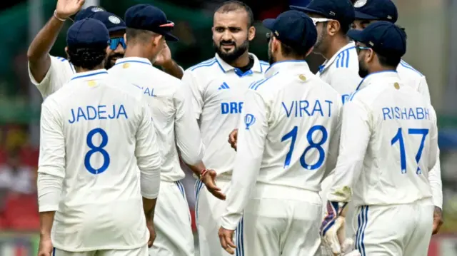 दूसरे टेस्ट मैच के दौरान भारतीय टीम