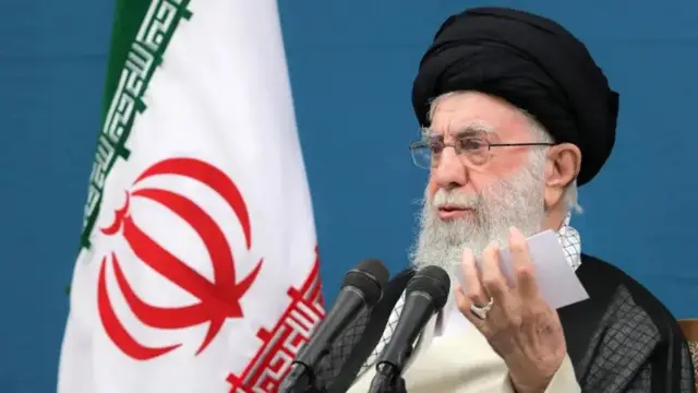 ایت الله خامنه ای