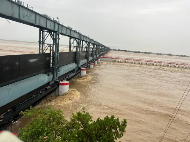 कोशी नदी