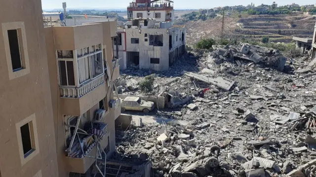 مبان مدمرة في الضاحية الجنوبية