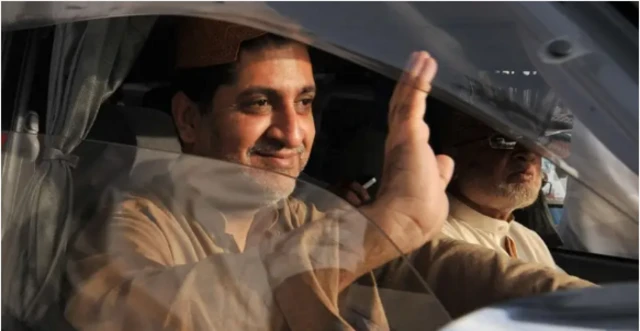 سردار اختر مینگل