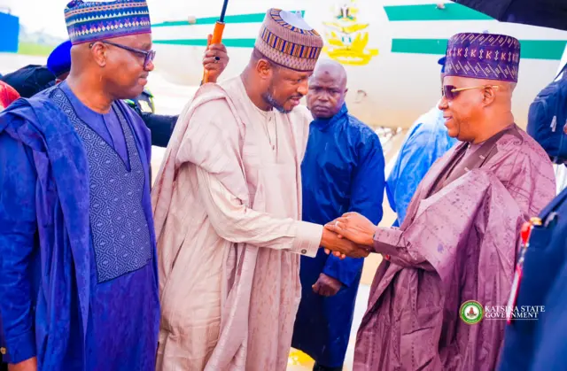 Mataimakin shugaban Najeriya, Kashim Shettima tare da gwamnan jihar Katsina, Dikko Umaru Radda