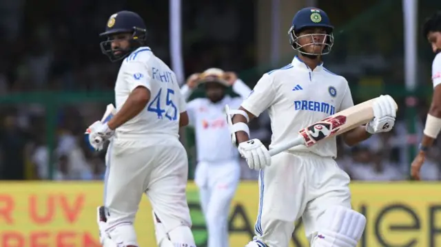 रोहित शर्मा और यशस्वी जायसवाल ने मिलकर बनाया विश्व रिकॉर्ड