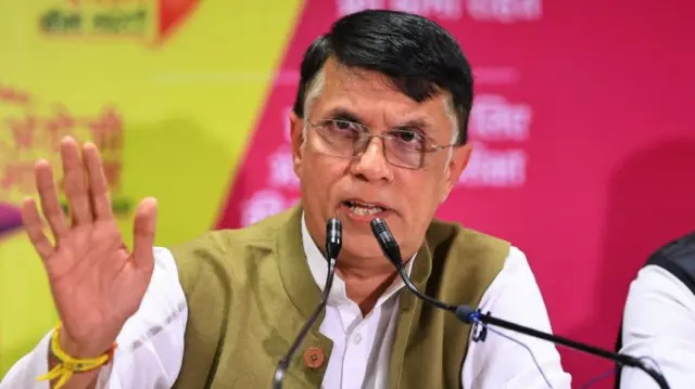 पवन खेड़ा