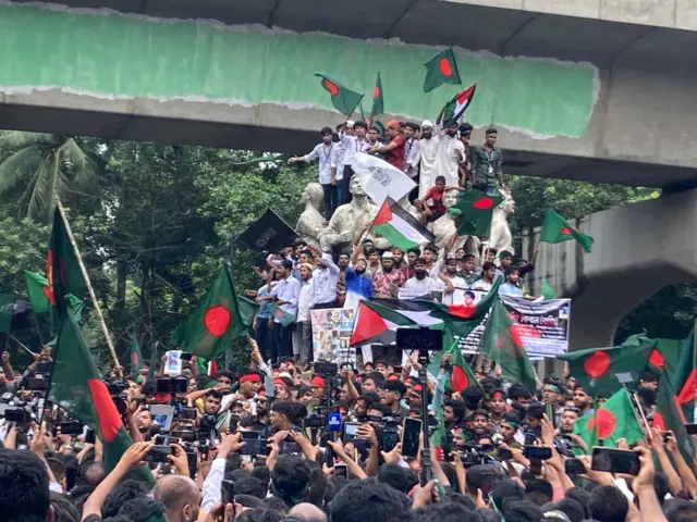 বৈষম্যবিরোধী ছাত্র আন্দোলনের শহীদি মার্চ কর্মসূচি শুরু