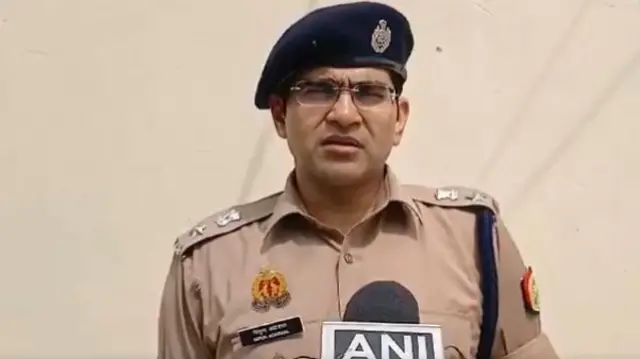 हाथरस के पुलिस अधीक्षक निपुण अग्रवाल