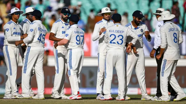 क्रिकेट टीम