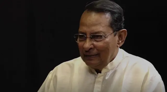 সাবেক তথ্যমন্ত্রী হাসানুল হক ইনুকে তৃতীয় দফায় রিমান্ডে পাঠিয়েছে আদালত