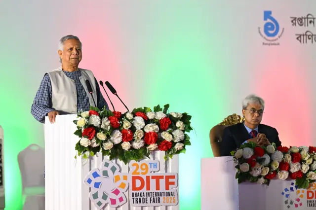 ঢাকা আন্তর্জাতিক বাণিজ্য মেলার ২৯তম আসরের উদ্বোধন করেছেন প্রধান উপদেষ্টা অধ্যাপক ড. মুহাম্মদ ইউনূস