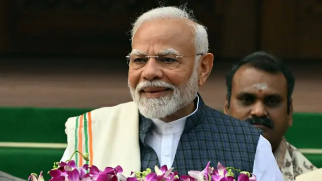 नरेंद्र मोदी