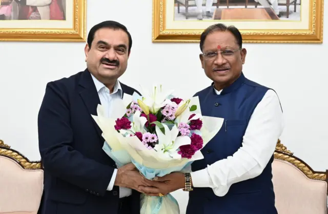 विष्णु देव साय और उद्योगपति गौतम अदानी