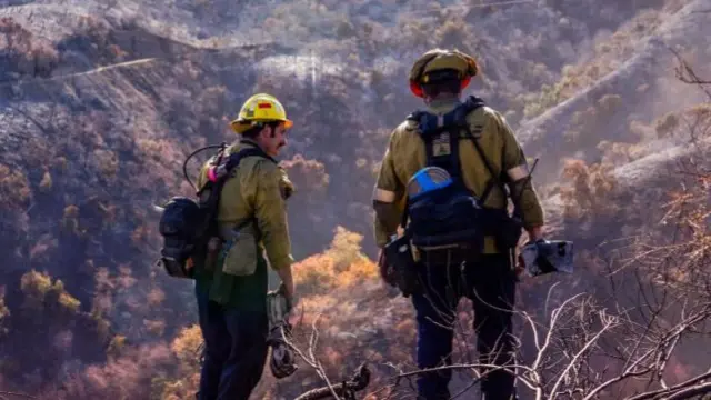 लॉस एंजेलिस में लगी आग