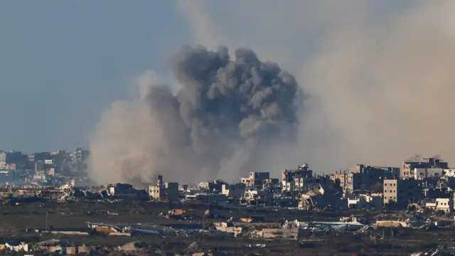 ضربة إسرائيلية على غزة قبل دخول اتفاق وقف النار حيز التنفيذ