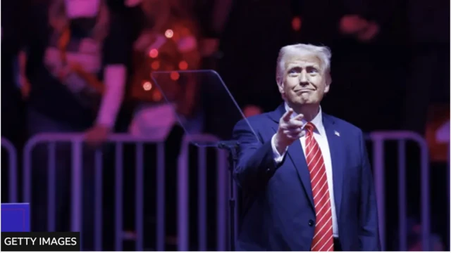 ဒေါ်နယ်ထရမ့်