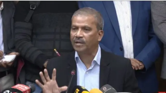 সংবাদ সম্মেলনে আসিফ নজরুল