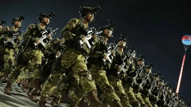 военные