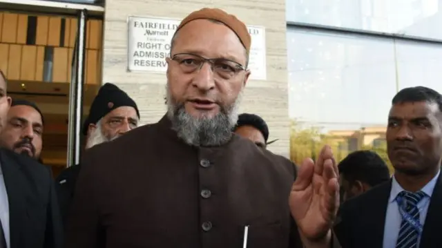 असदुद्दीन ओवैसी