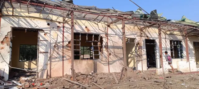 ဆင်းဂွတ်ရွာလေကြောင်းတိုက်ခိုက်ခံရပြီးနောက်မြင်ကွင်း