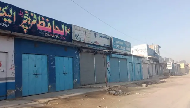 لکی مروت