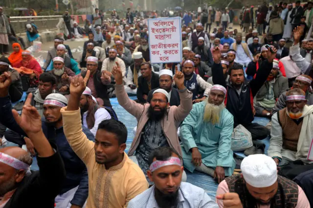 আন্দোলনের পর পর্যায়ক্রমে স্বতন্ত্র ইবতেদায়ি মাদ্রাসা জাতীয়করণের ঘোষণা দিয়েছে সরকার
