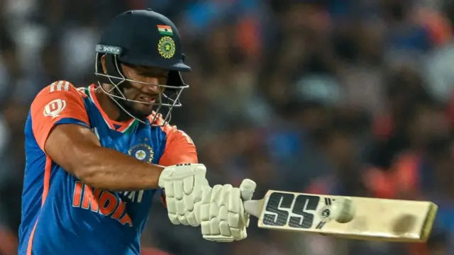 शिवम दुबे