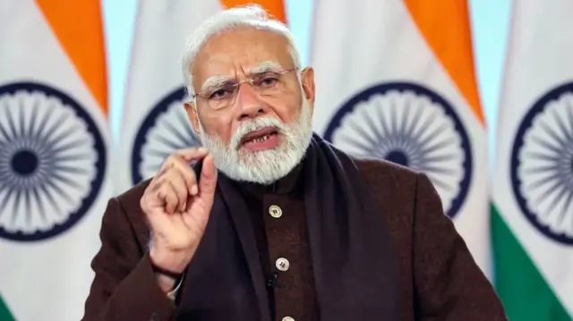 नरेंद्र मोदी