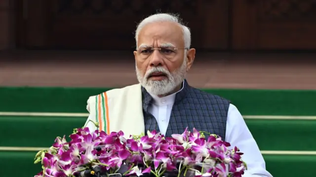 प्रधानमंत्री नरेंद्र मोदी