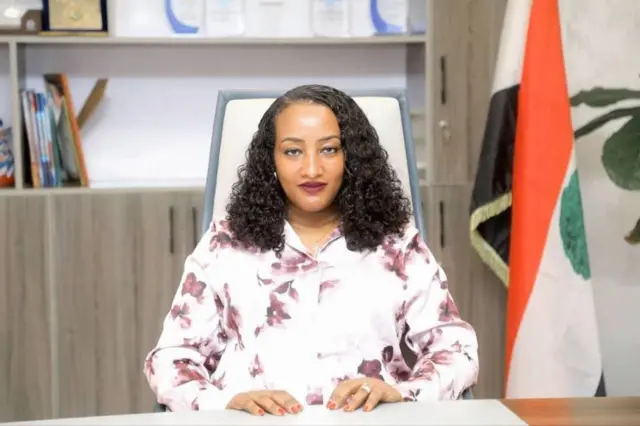 Injinar Miliyoon Baqqalaa, Hoggantuu Biiroo Albuudaa fi Inarjii