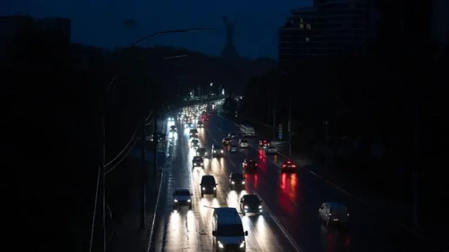 Киев без света рано утром 10 октября