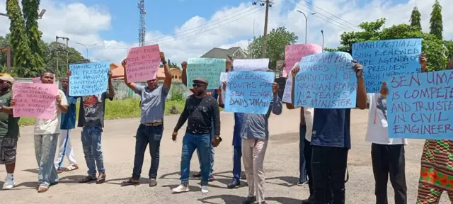 Rịọ Dave Umahi mgbaghara - Ndị ntoroọbịa Ebonyi steeti na-agwa Rufai Oseni
