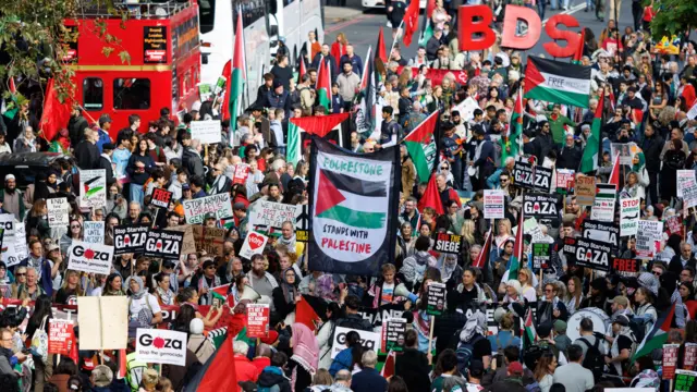 Masu zanga-zanga a Landan