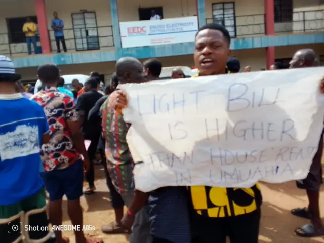 Onyeisi ụlọọrụ ahụ kọwaara na ụgwọ ọkụ gbagoro elụ bụ n’ihi ọkụ a na-enye ndị nọ na tarifu band A.