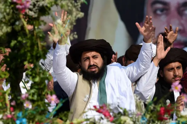 خادم رضوی کی نومبر 2020 میں وفات کے بعد ان کی جماعت نے ان کے بیٹے سعد رضوی کو تحریک لبیک کا نیا سربراہ مقرر کیا۔