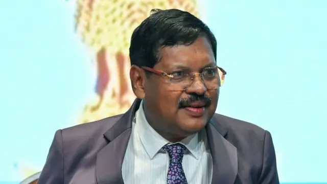 बीआर गवई