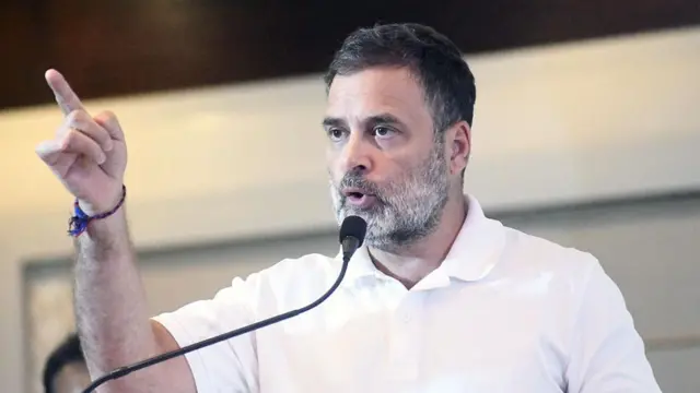 राहुल गांधी