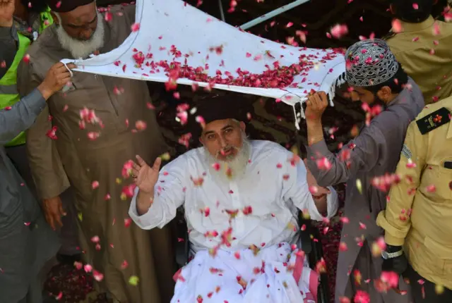 ٹی ایل پی کے بانی خادم حسین رضوی