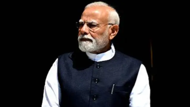 मोदी