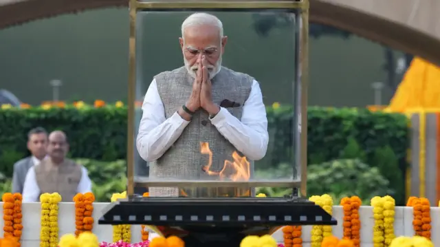मोदी