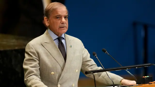 पाकिस्तान के प्रधानमंत्री शहबाज़ शरीफ़