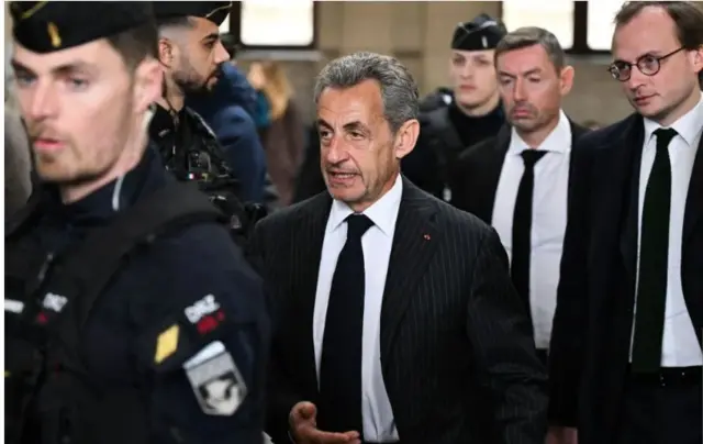 Nicolas Sarkozy bụbụ onyeisiala Fransị