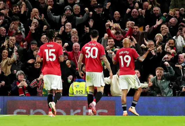 Maanchister Yuunaayitid 4-2 Biraayitan