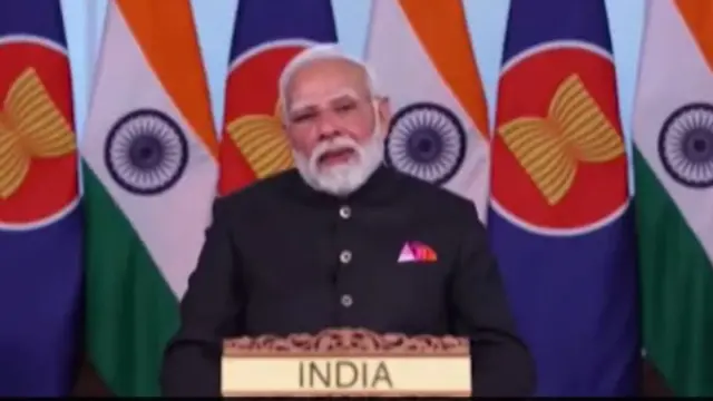 नरेंद्र मोदी