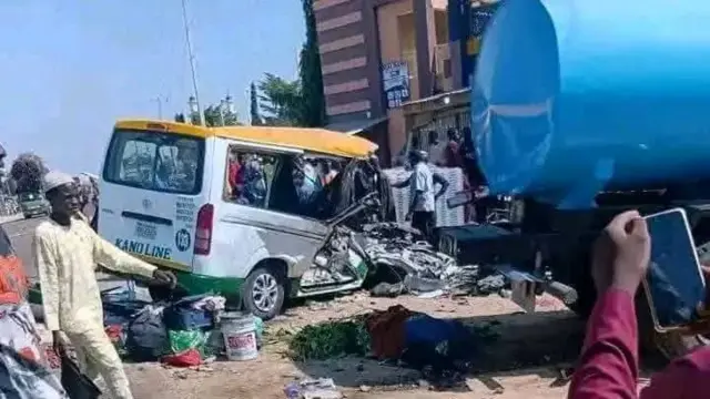 Motar bas ta Kano Line