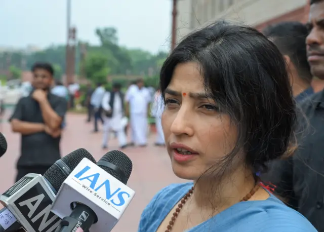 डिंपल यादव